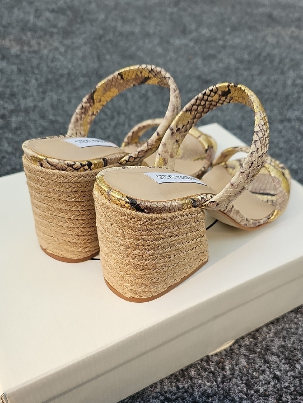 Steve Madden Women's 7 Marcella Metallic Gold Snake-Print Heeled Sandals - Picture 6 of 12
